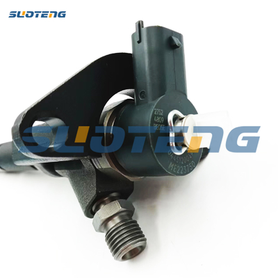 0445120049 Iniettore di carburante per motore diesel 4M50