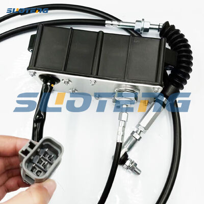 300513-00008 30051300008 Motore ad acceleratore per escavatore DX225
