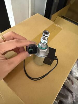 261-0998 2610998 Valvola solenoide per motore 3054 3054C